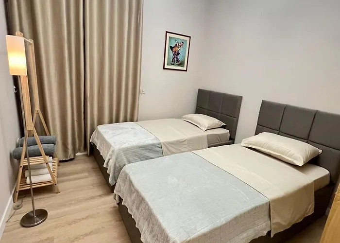 Urban Oasis Center شقة